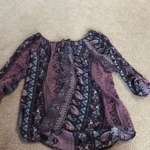 three quarter sleeve blouse